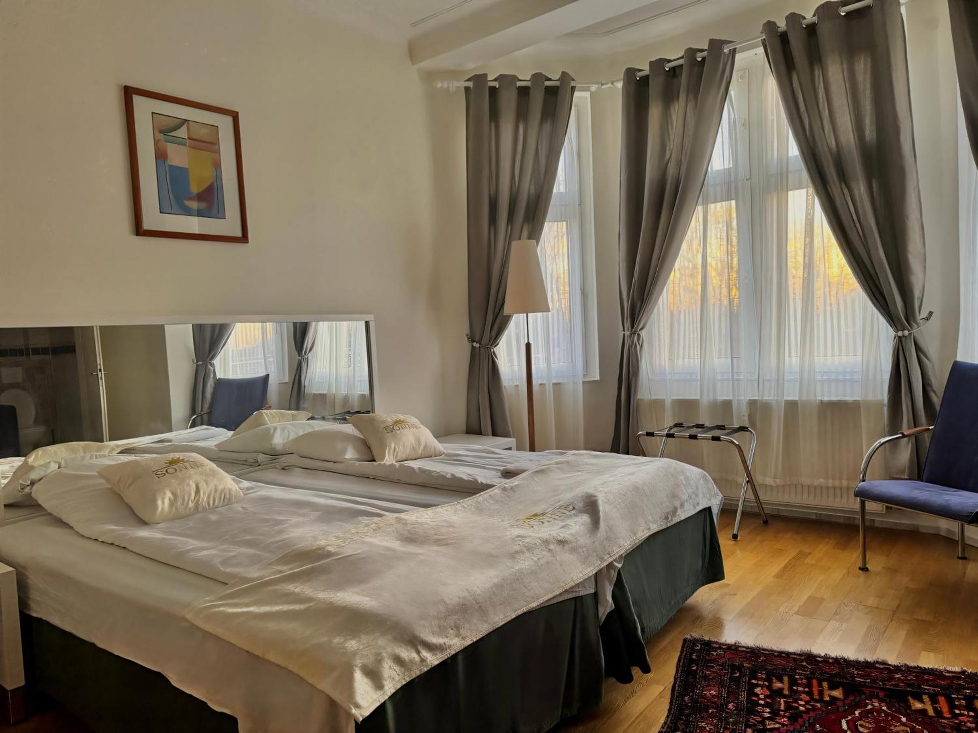 Sonne Hotel 赫恩 外观 照片